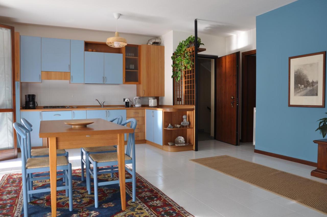 Casa Marisa Apartment โลเวเร ภายนอก รูปภาพ