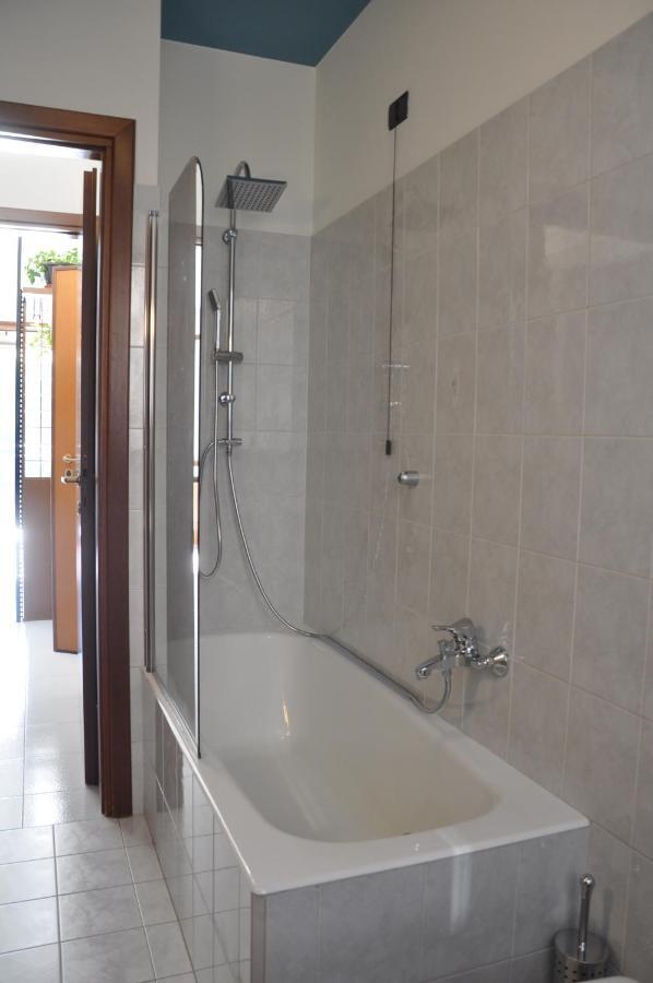 Casa Marisa Apartment โลเวเร ภายนอก รูปภาพ