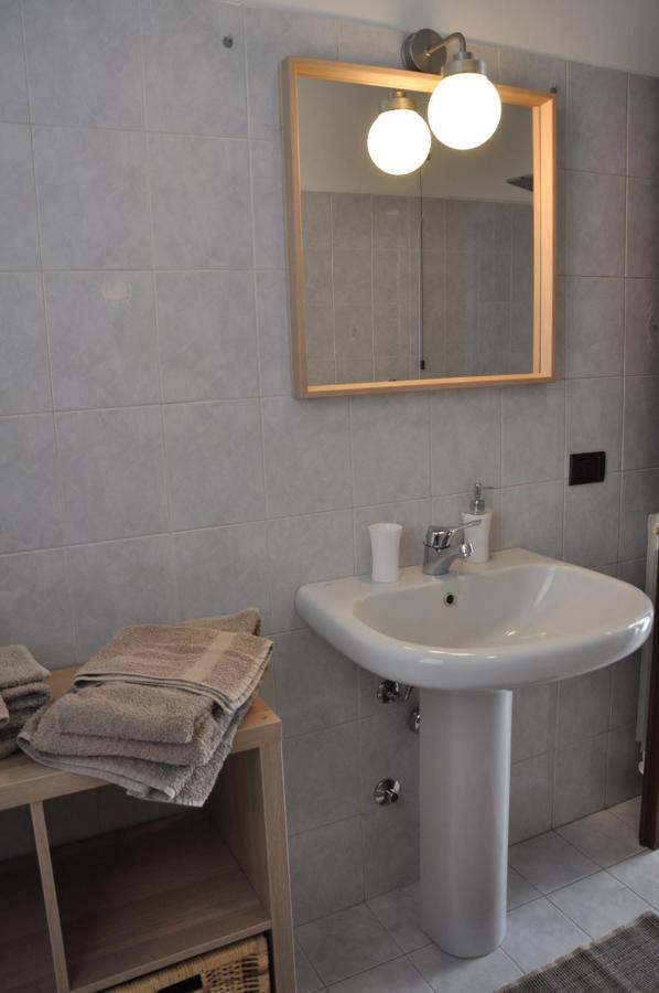 Casa Marisa Apartment โลเวเร ภายนอก รูปภาพ